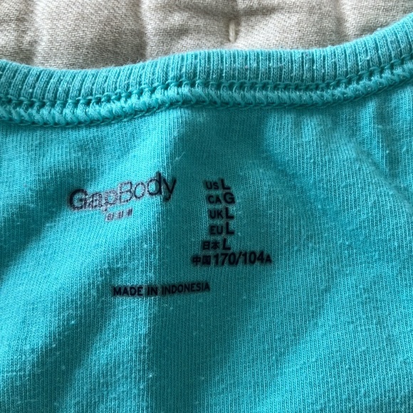 Gap Body Ribbed Racerback Support Tank - Picture 2 of 3